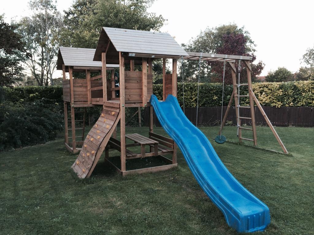 Dunster House Mega Fort Mountain Climbing Frame Review 